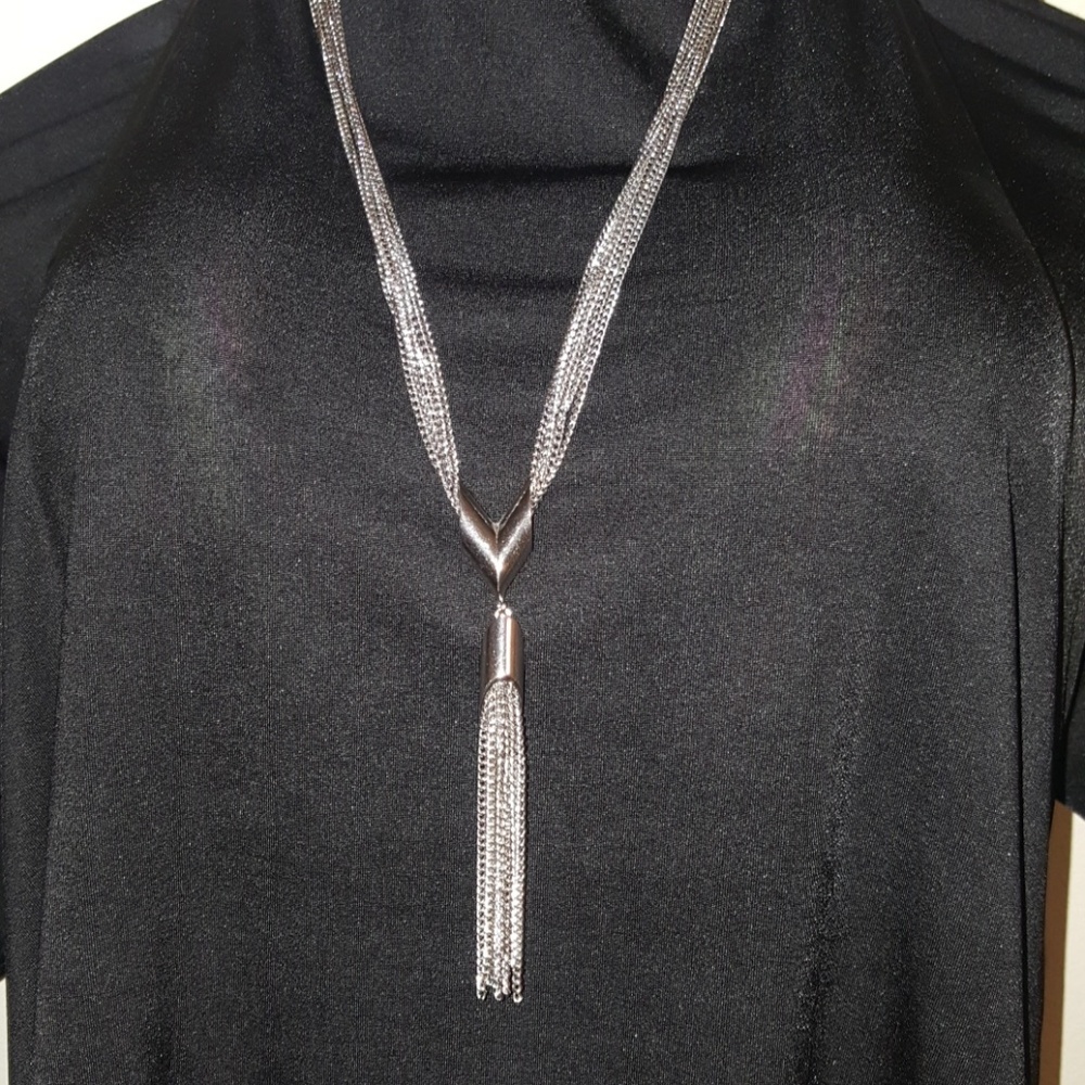 6 Strand silver chain with chain tassle